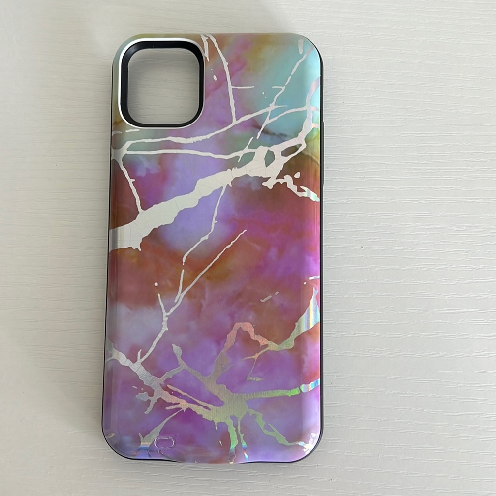 iPhone 11 Pro Max Luxy Lemon charging case